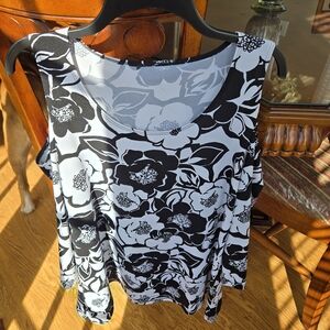 Floral Black and White Women's Blouse